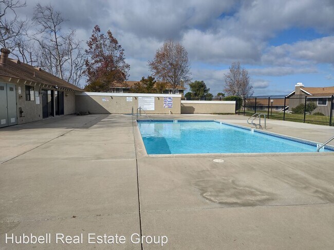 Foto del edificio - 2 br, 1.5 bath House - 1141 E. Foster Unit B
