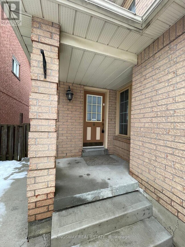 Building Photo - 1267 Bantham St