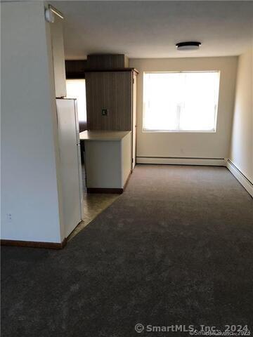 Foto del edificio - 583 Hartford Rd