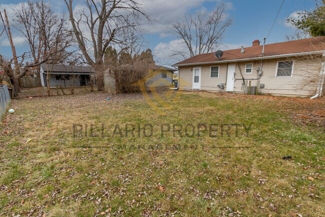 Building Photo - Charming 3 Bedroom 1 Bathroom in Eagle Dal...