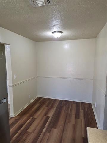 Foto del edificio - 1014 Harbor Lakes Dr