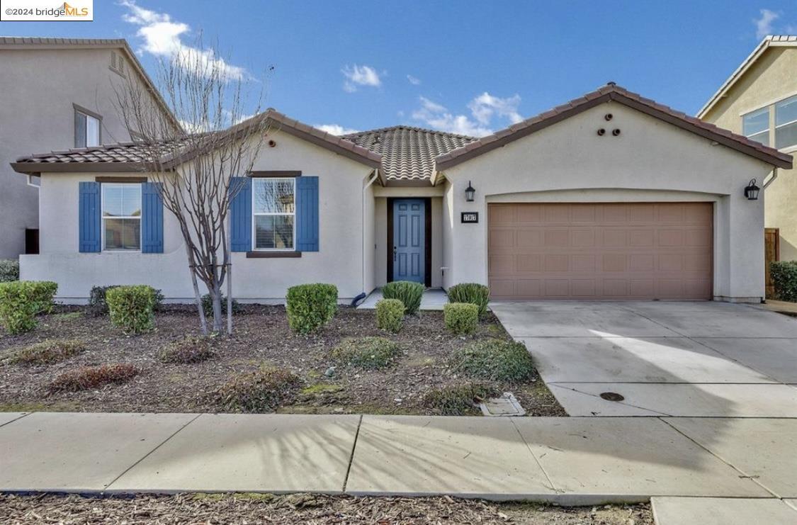 Foto principal - 17017 Iron Horse Trail