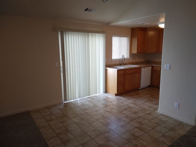 Building Photo - 3671 Agate Meadows