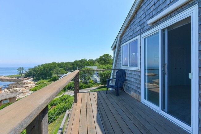 Foto del edificio - Winter Rental with Ocean Views: Sea For Miles