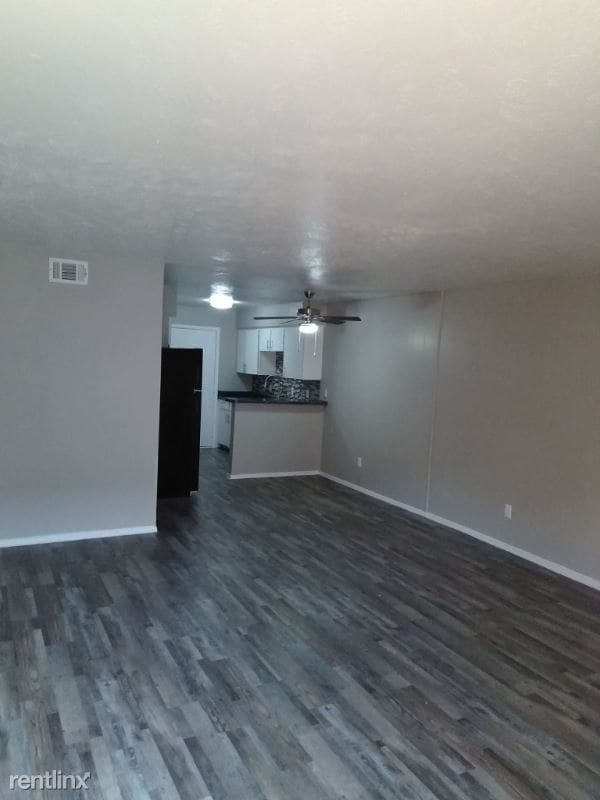 Building Photo - 2 br, 2 bath Apartment - 1910 S Josey Ln