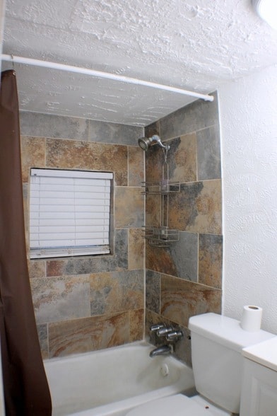 Foto del edificio - 506 N Wayside Dr
