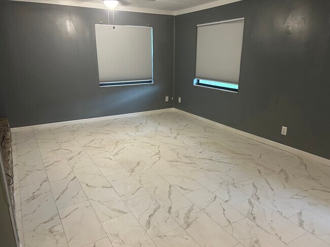 Living Room - 40211 Proud Mockingbird Rd