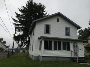 Building Photo - 528 Johns Ave
