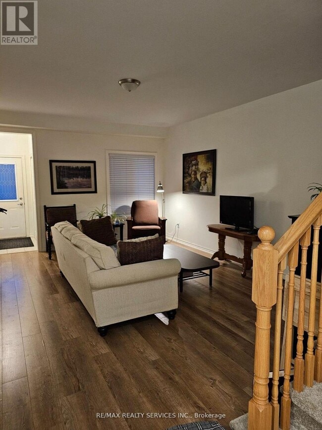 Building Photo - 1226 Plato Dr