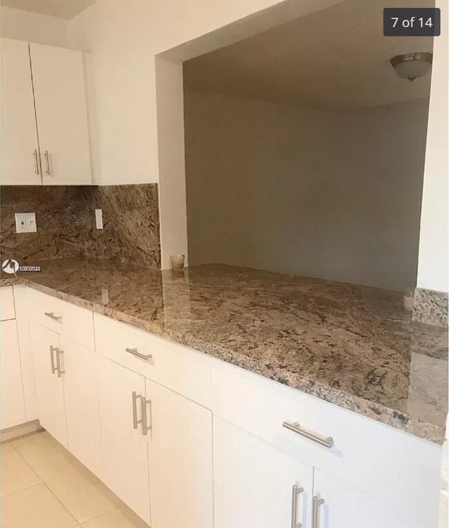 Foto del edificio - 5497 NW 171 Terrace