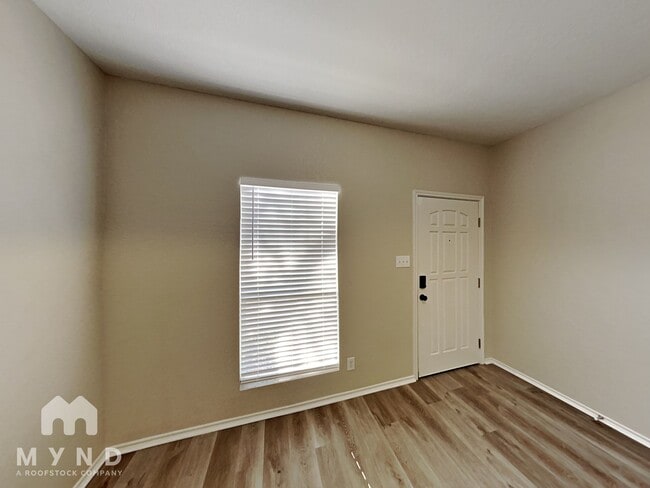 Building Photo - 10407 Lupine Canyon