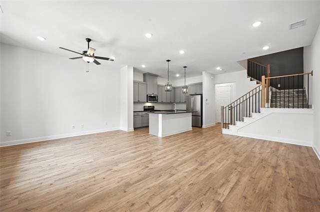 Building Photo - 2528 Campden Mews