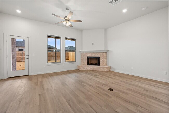 Foto del edificio - Beautiful New Build Home in Cypress Ranch!
