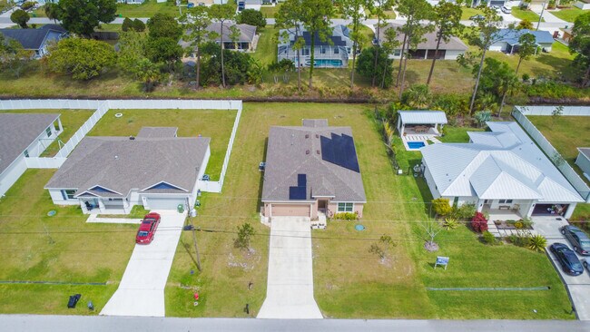 Foto del edificio - 1767 SW Bellevue Ave