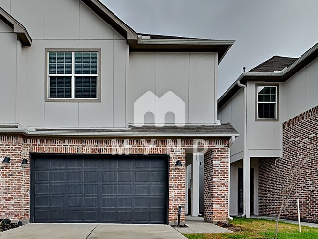 Building Photo - 10470 Executive Lake Dr