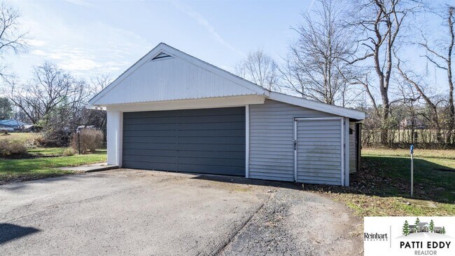 Foto del edificio - 3447 Cummings Dr