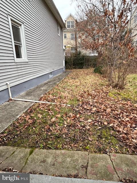 Building Photo - 212 Greenfield Ave