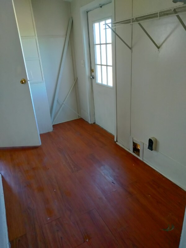 Building Photo - 124 Hillside Dr