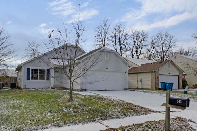 Building Photo - 8431 Country Club Blvd