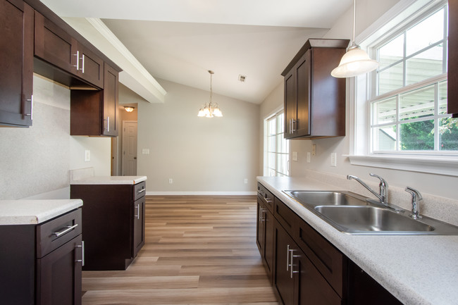 Foto del edificio - 1356 Copper Creek Ln