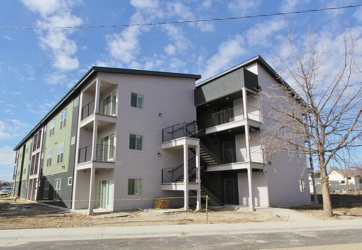 3906 Brian Ave Caldwell Condo for Rent in Caldwell, ID