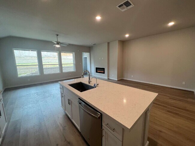 Building Photo - Three Bed/Two Bath Home at Stahl & O'Connor Rd