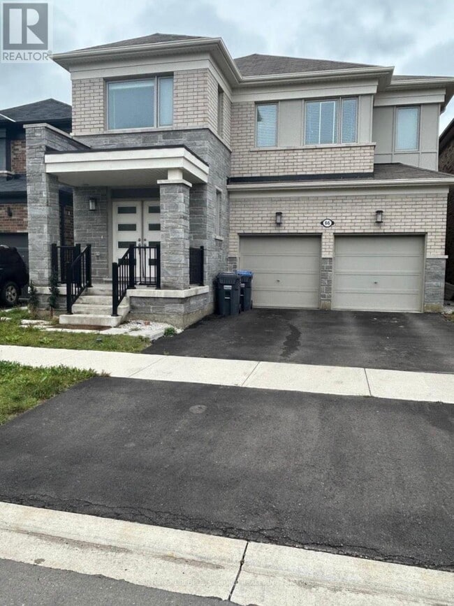 Building Photo - 66 Circus Cres