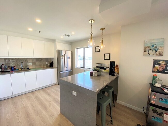 Foto del edificio - 3920 Mystic Valley Pkwy