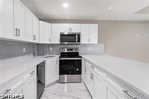 Building Photo - 2215 Kenneth Ave S