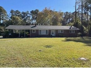 Building Photo - 212 S Edgewood Dr