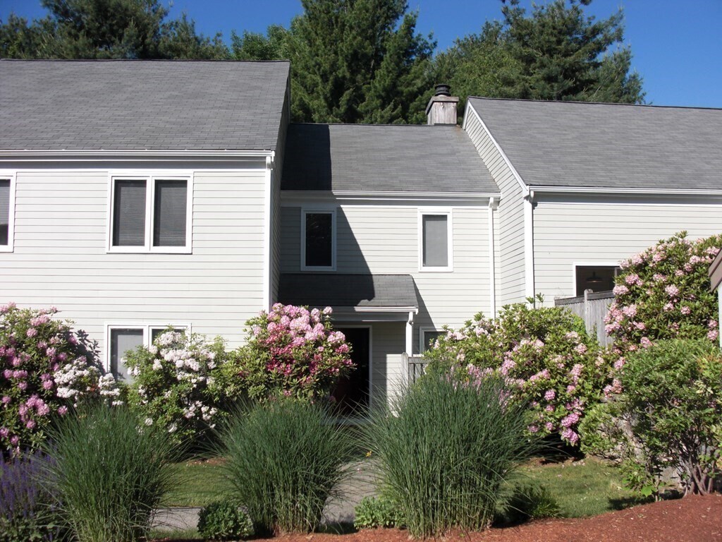 23 Drummer Boy Way Unit 23, Lexington, MA 02420 Condo for Rent in