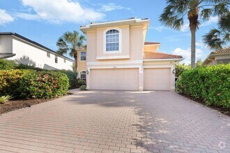 Building Photo - 9250 Estero River Cir