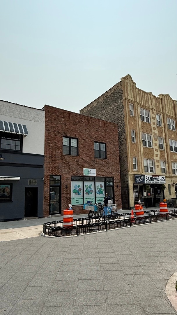 Building Photo - 2653 N Kedzie Ave