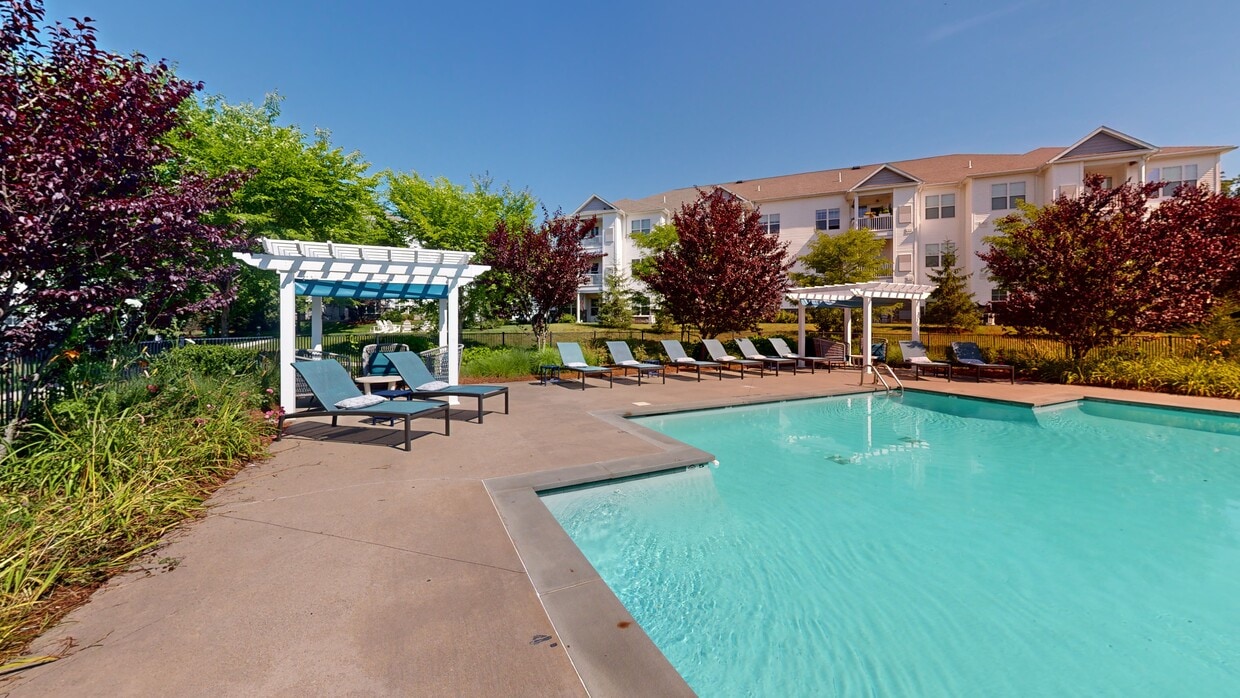 Photo - The Pointe at Dorset Crossing Apartments
