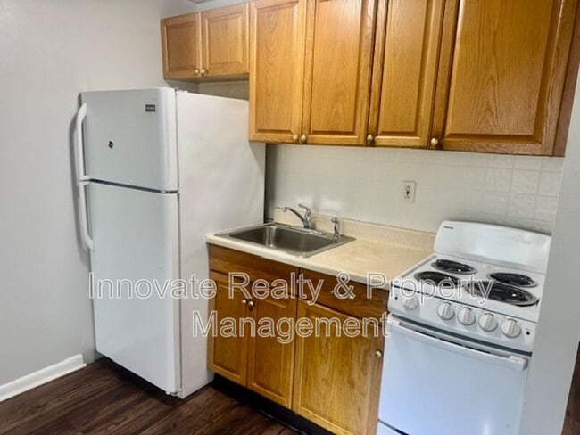 Photo - 29 Logan Ave House