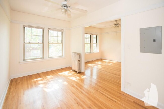 Foto del edificio - 5103 N Winchester Ave