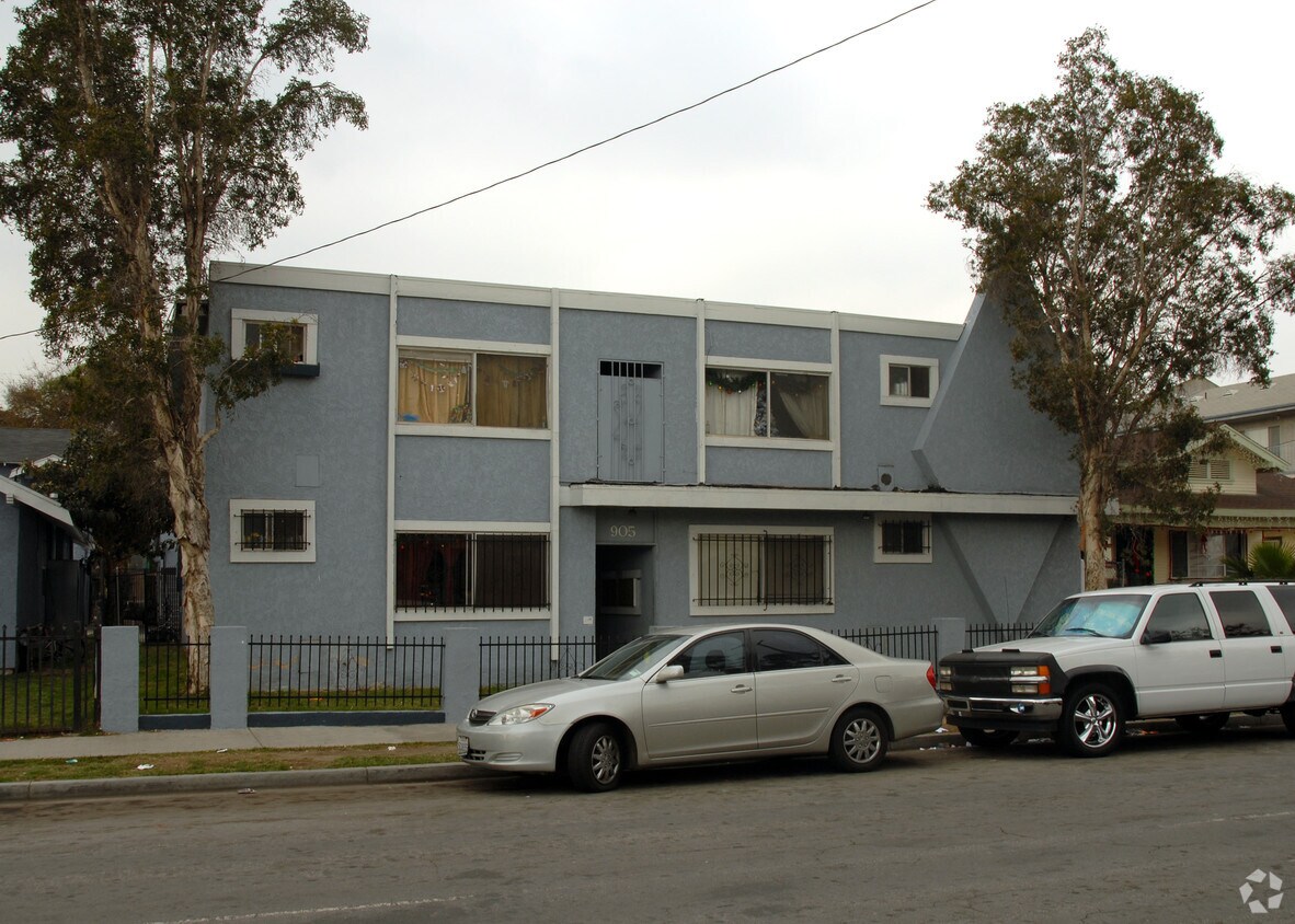 Building Photo - 775 Gardenia Ave