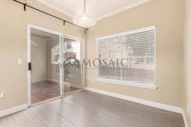 Foto del edificio - 3236 E Chandler Blvd