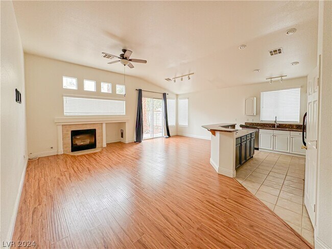 Building Photo - 3027 Paseo Hills Way