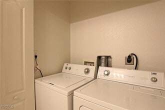 Building Photo - 12000 Rain Brook Ave