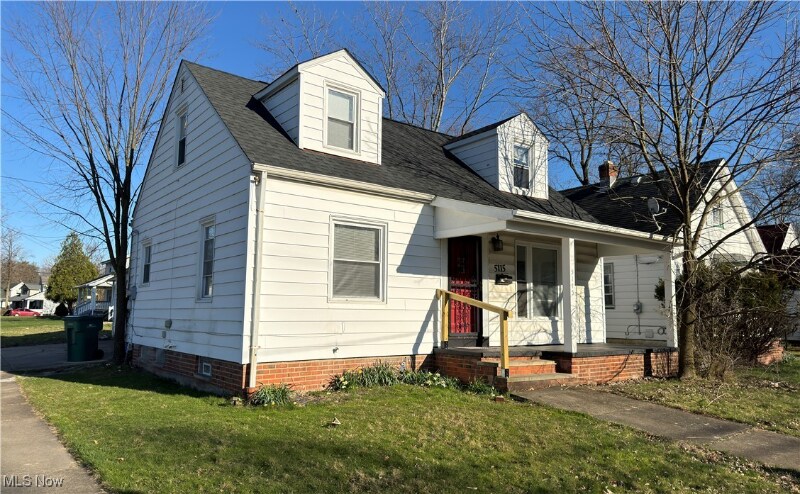 5115 Stanley Ave Maple Heights, OH 44137 – photo 1 of 18