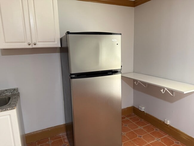 Foto del edificio - 5600 Sugar Crossing Dr