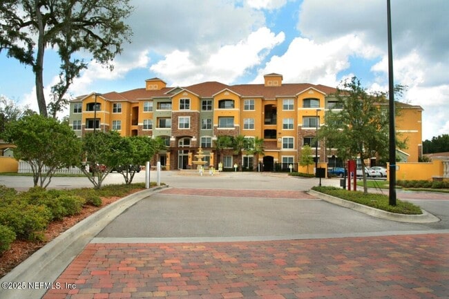 Building Photo - 5617 Bowden Rd