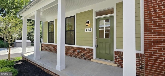 Building Photo - 8 Chapel Alley