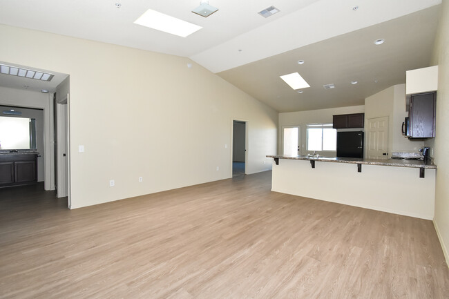 Building Photo - 3886 S Brianna Dr