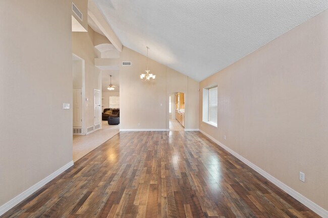 Building Photo - 10813 Coral Sands Dr