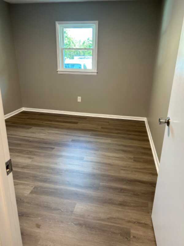 318 Richmond Rd Unit 2, Rockingham, NC 28379 Room for Rent in