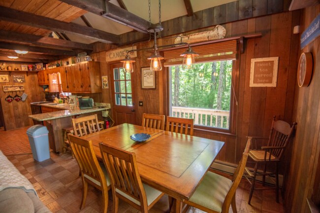 Foto del edificio - 457 Walnut Hills Cir