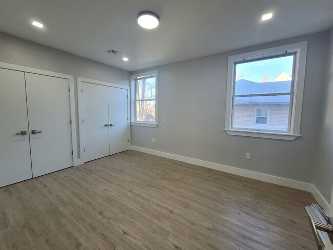 Foto del edificio - 205 Mt Vernon Ave