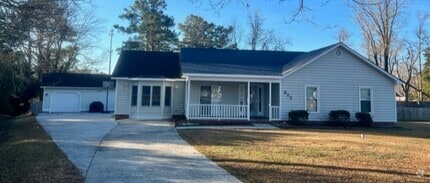 Building Photo - 602 Barn Ct